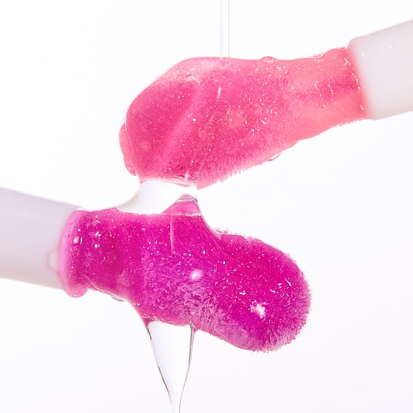 ULTRAMO 6 Color Heart Cover Color Change with Fine Shimmer Lip Oil 5.8ML WD073
