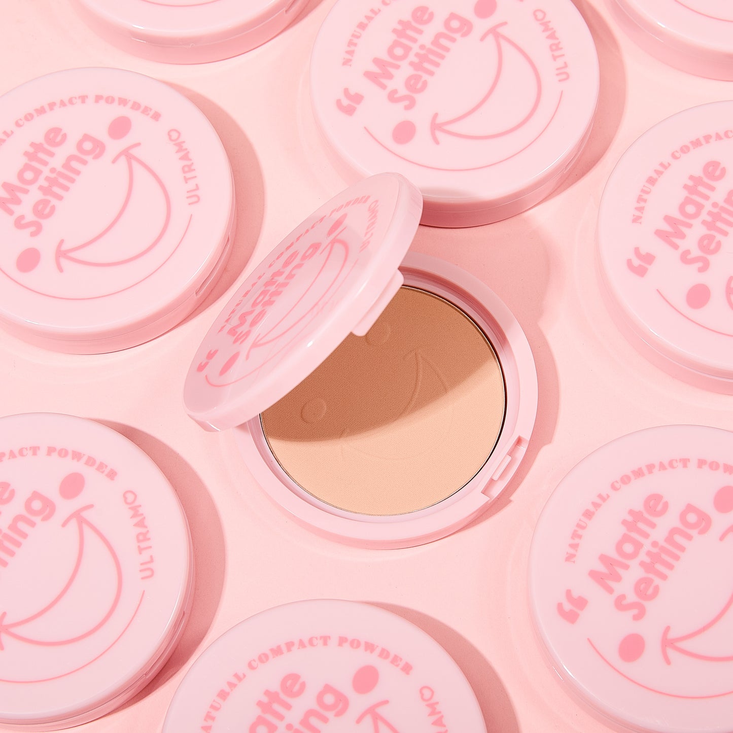 ULTRAMO 12 Round Plastic-Case Powder with Puff mirror WE023